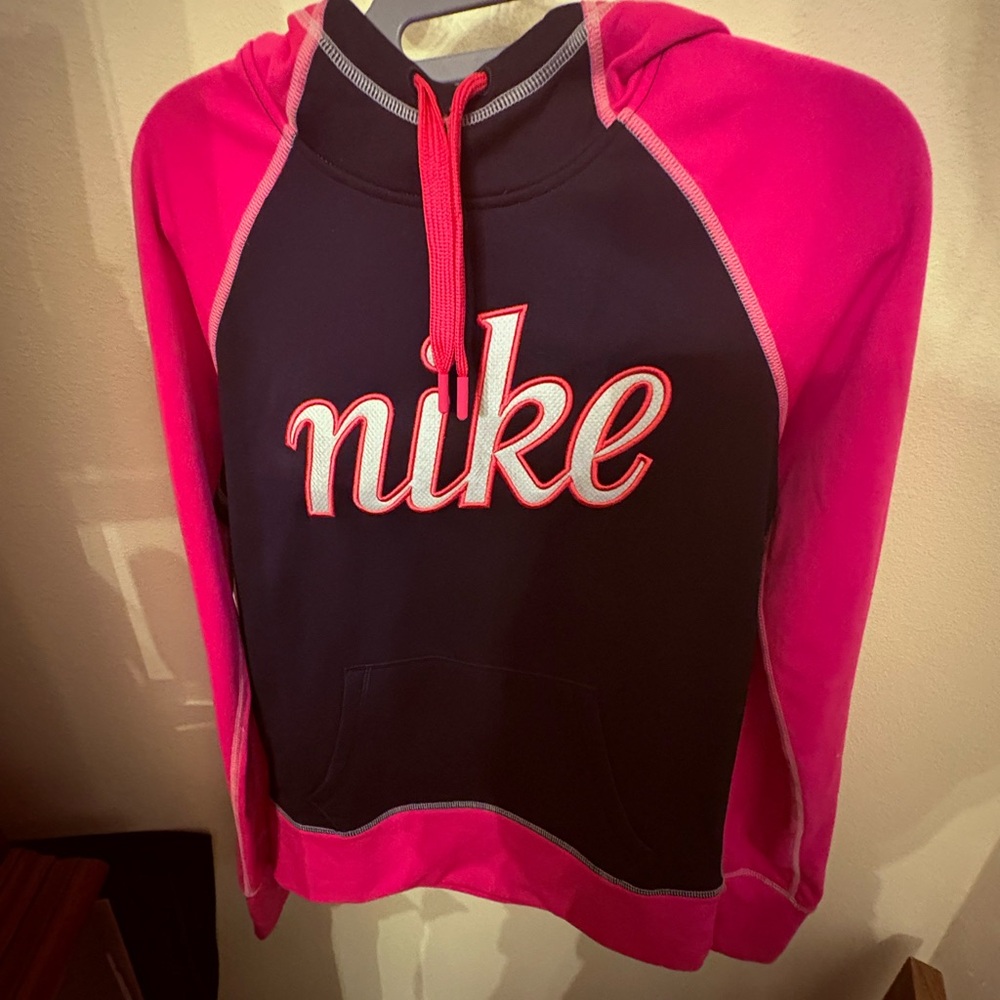 Nike Therma-Fit Hoodie with Pink Accents